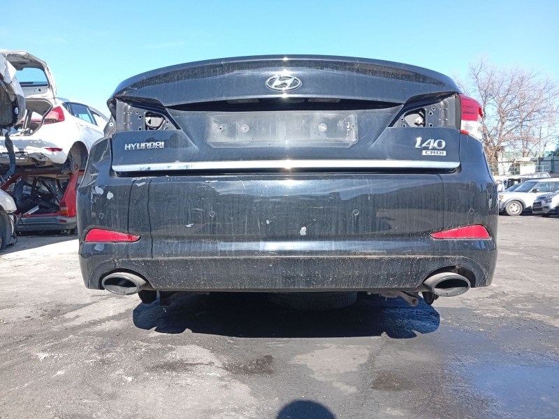 Recambio de refuerzo paragolpes trasero para hyundai i40 referencia OEM IAM 866203Z300SJ  