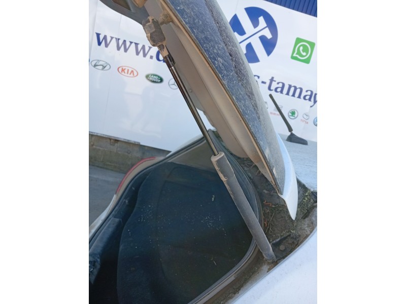 Recambio de amortiguadores maletero / porton para kia cee´d hatchback (ed) 1.4 referencia OEM IAM   