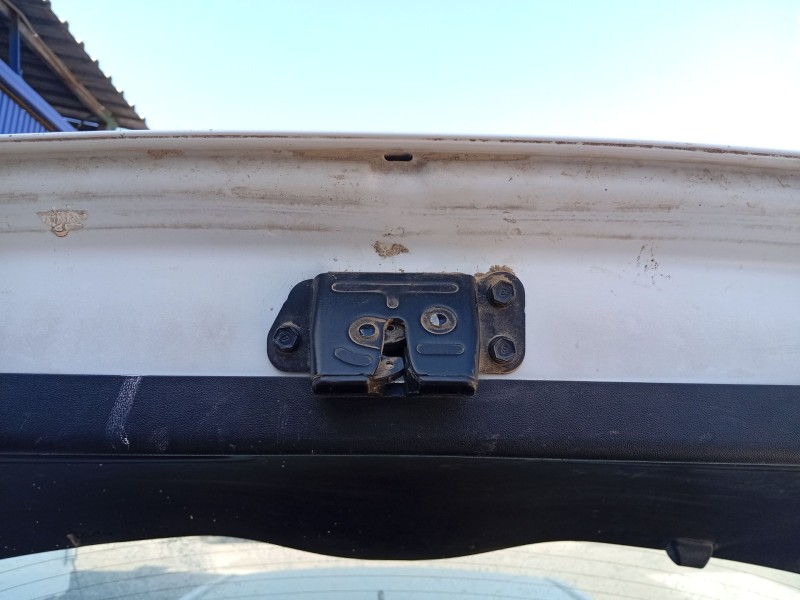 Recambio de cerradura maletero / porton para kia cee´d hatchback (ed) 1.4 referencia OEM IAM 812301H000  