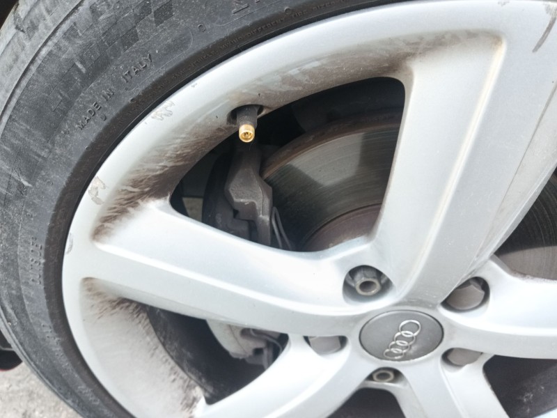 Recambio de pinza freno delantera izquierda para audi a3 sportback (8pa) 2.0 tdi 16v referencia OEM IAM   