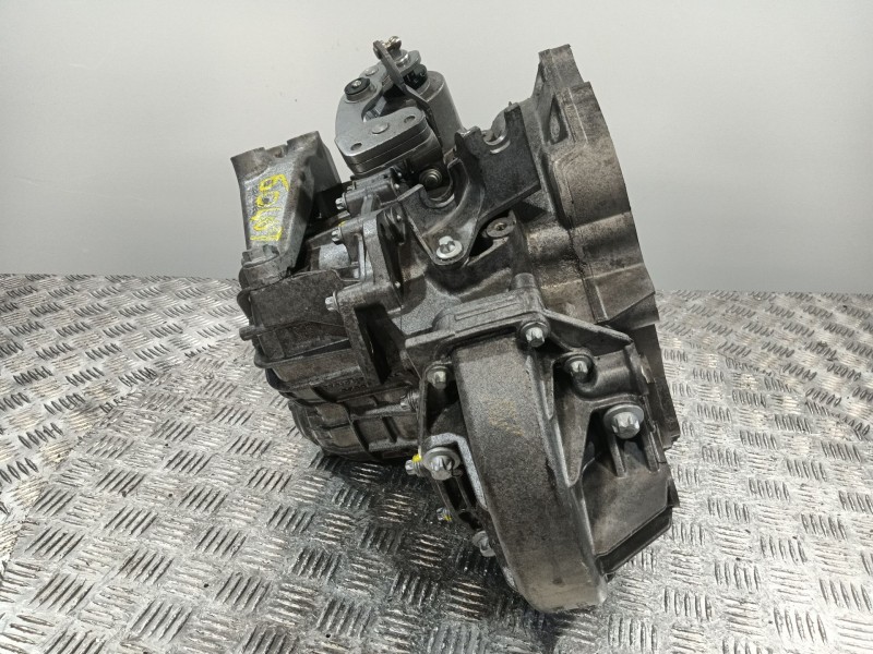 Recambio de caja cambios para opel astra j (p10) 1.6 cdti (68) referencia OEM IAM 55575539 95519483 