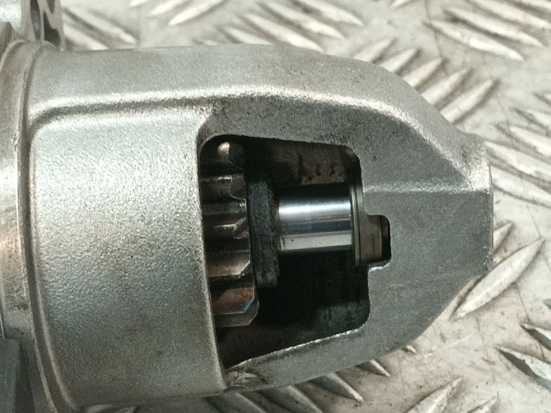 Recambio de motor arranque para opel astra j (p10) 1.6 cdti (68) referencia OEM IAM 55570068  