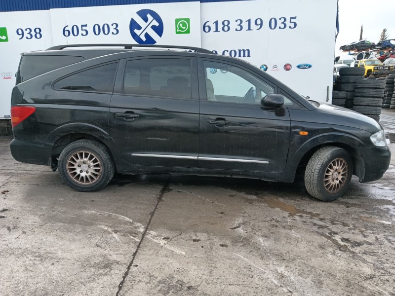 ssangyong rodius i del año 2008