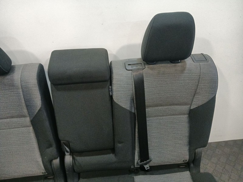 Recambio de asientos traseros para nissan x-trail iii (t32_, t32r, t32rr) 2.0 (t32) referencia OEM IAM   