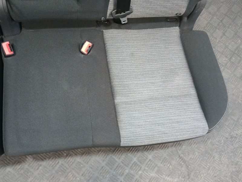 Recambio de asientos traseros para nissan x-trail iii (t32_, t32r, t32rr) 2.0 (t32) referencia OEM IAM   