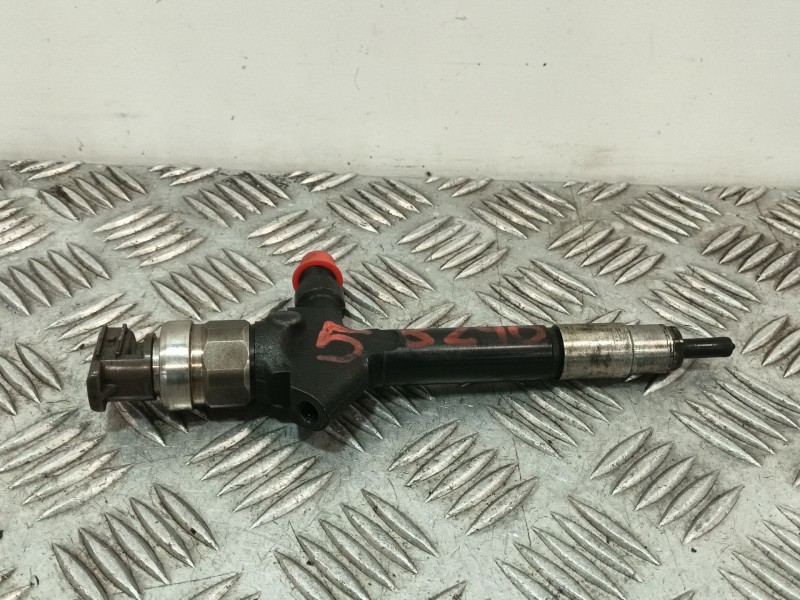Recambio de inyector para mazda 5 berl. (cr) referencia OEM IAM RF8G13H50  
