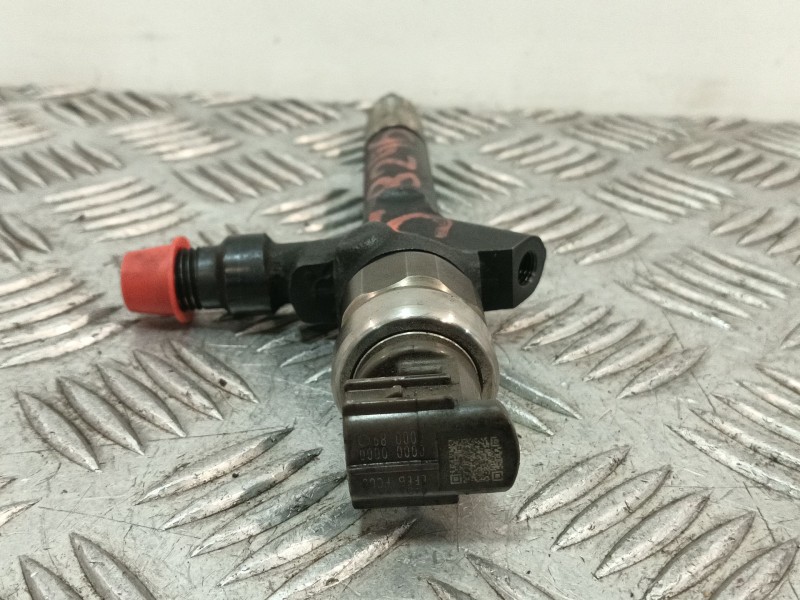 Recambio de inyector para mazda 5 berl. (cr) referencia OEM IAM RF8G13H50  