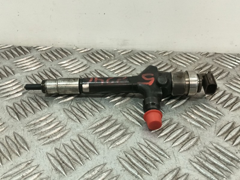 Recambio de inyector para mazda 5 berl. (cr) referencia OEM IAM RF8G13H50  
