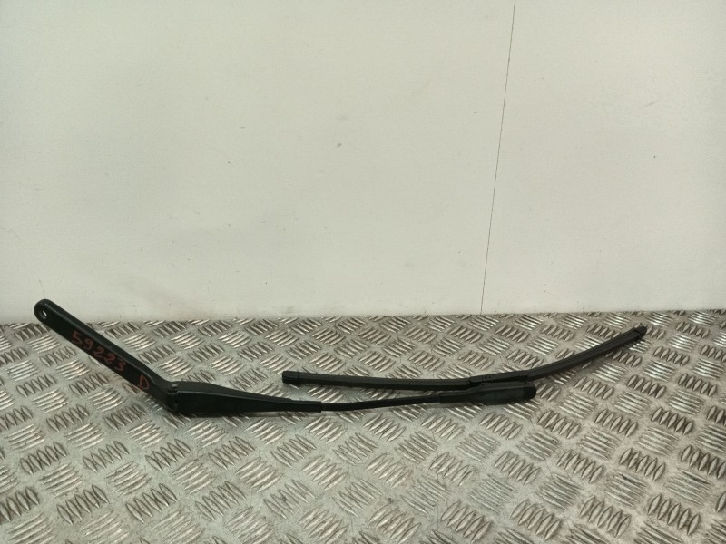 Recambio de brazo limpia delantero derecho para bmw 1 (e81) 118 d referencia OEM IAM 61617169971  