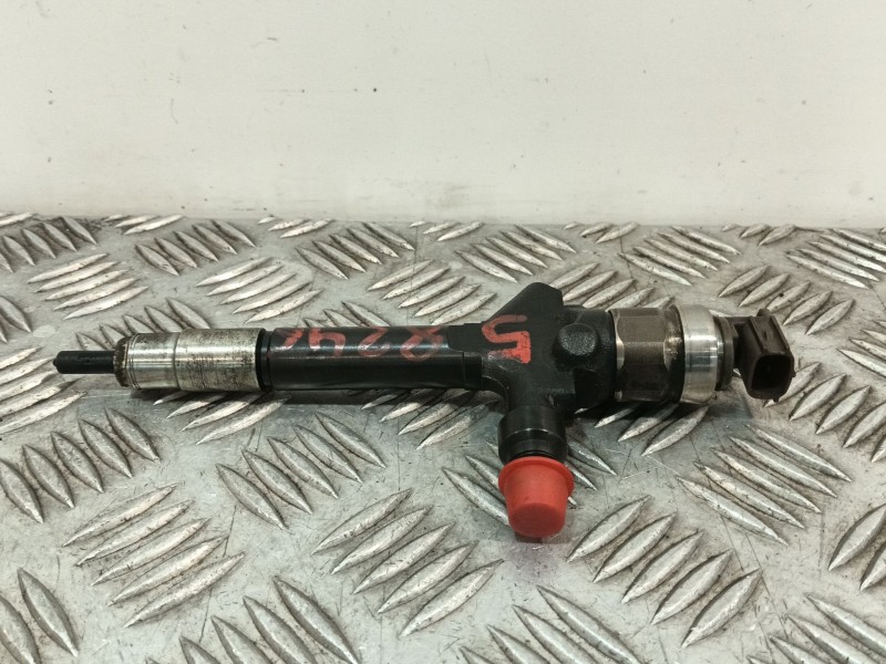 Recambio de inyector para mazda 5 berl. (cr) referencia OEM IAM RF8G13H50  