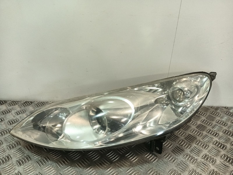 Recambio de faro izquierdo para peugeot 407 sw (6e_, 6d_) 2.0 hdi 135 referencia OEM IAM 9660236680  