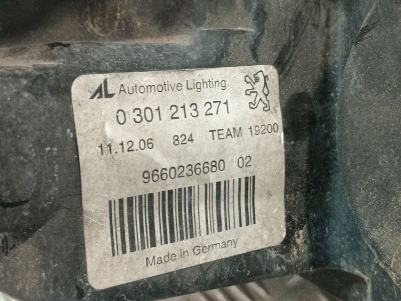 Recambio de faro izquierdo para peugeot 407 sw (6e_, 6d_) 2.0 hdi 135 referencia OEM IAM 9660236680  