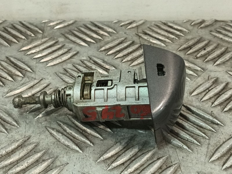 Recambio de bombin puerta delantera izquierda para renault scénic iv (j9_) 1.5 dci 110 referencia OEM IAM   