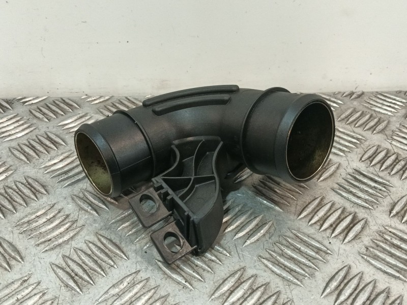 Recambio de tubo para mercedes-benz clase m (w163) ml 270 cdi (163.113) referencia OEM IAM A1635011124  