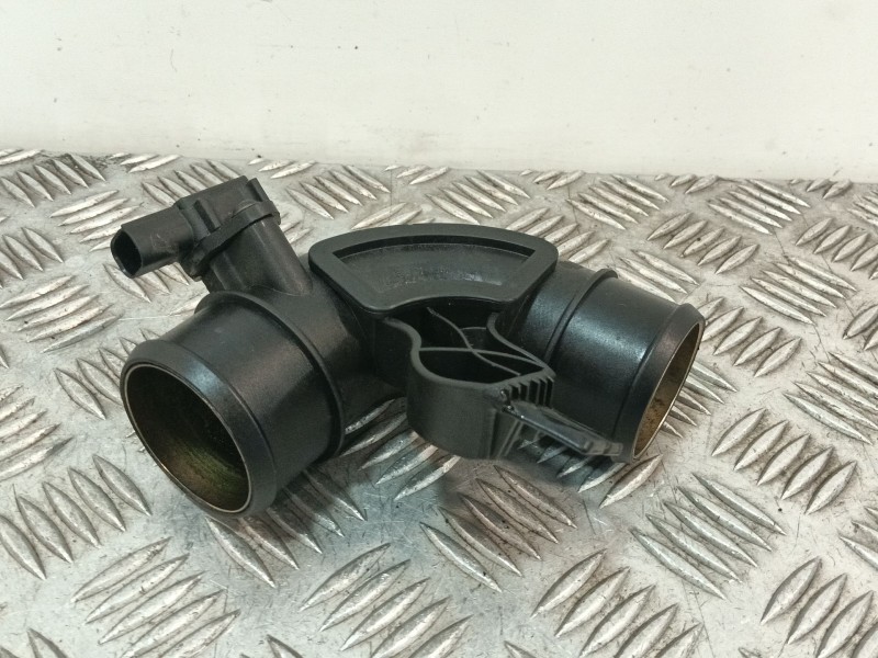 Recambio de tubo para mercedes-benz clase m (w163) ml 270 cdi (163.113) referencia OEM IAM A1635011124  