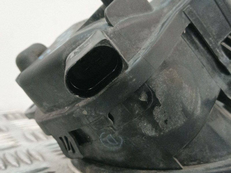 Recambio de faro antiniebla izquierdo para audi q7 (4lb) 4.2 fsi quattro referencia OEM IAM 24696700LI  