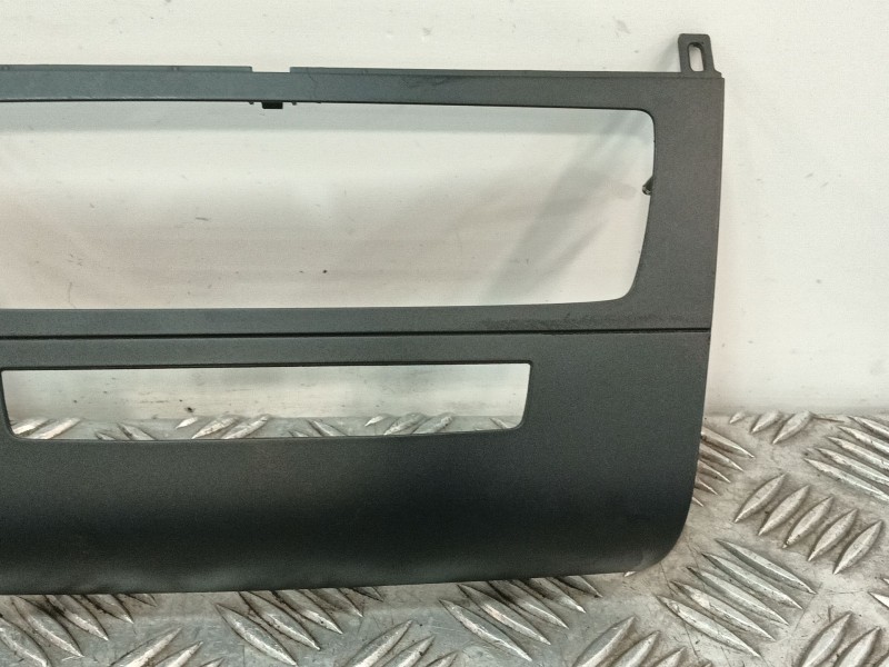 Recambio de moldura para bmw 1 (e81) 118 d referencia OEM IAM 6976846  