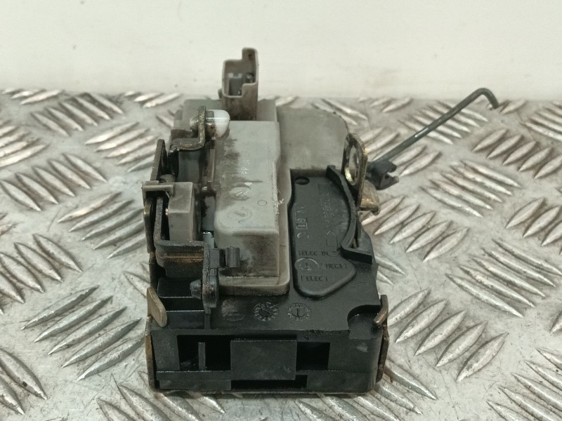 Recambio de cerradura puerta delantera izquierda para peugeot 306 berlina 3/4/5 puertas (s2) referencia OEM IAM   