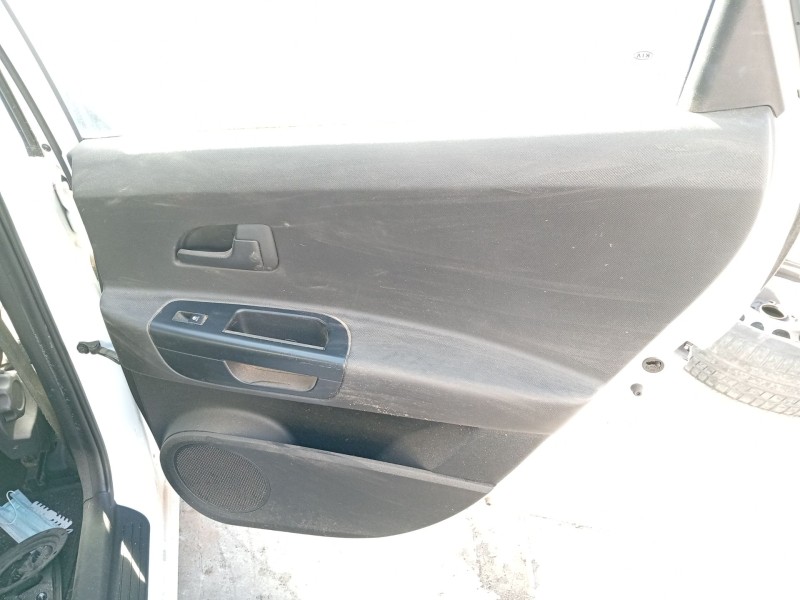 Recambio de elevalunas trasero derecho para kia cee´d 1.6 crdi cat referencia OEM IAM 834811H000  