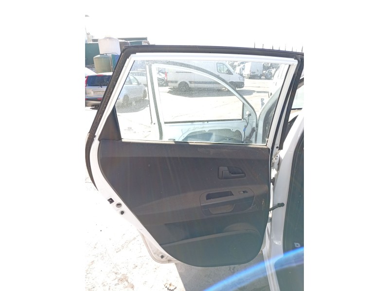 Recambio de elevalunas trasero izquierdo para kia cee´d 1.6 crdi cat referencia OEM IAM 834711H000  
