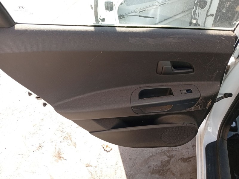 Recambio de elevalunas trasero izquierdo para kia cee´d 1.6 crdi cat referencia OEM IAM 834711H000  