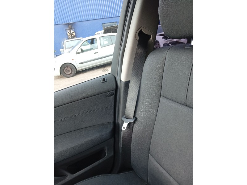 Recambio de cinturon seguridad delantero derecho para bmw x3 (e83) 3.0 d referencia OEM IAM 72113448358  