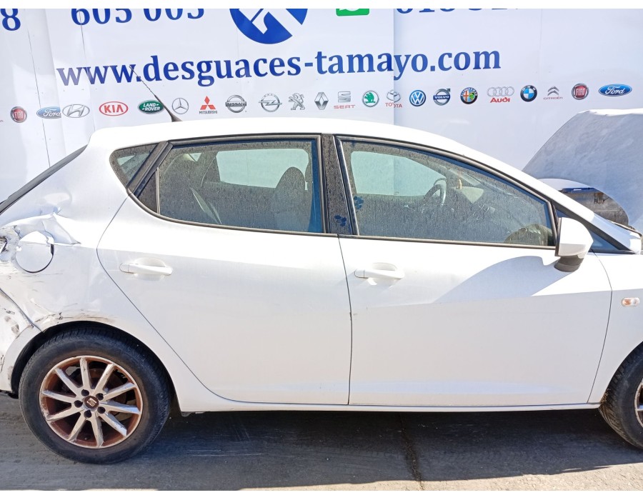 Recambio de puerta trasera derecha para seat ibiza iv st (6j8, 6p8) 1.2 tsi referencia OEM IAM 6J4833056  