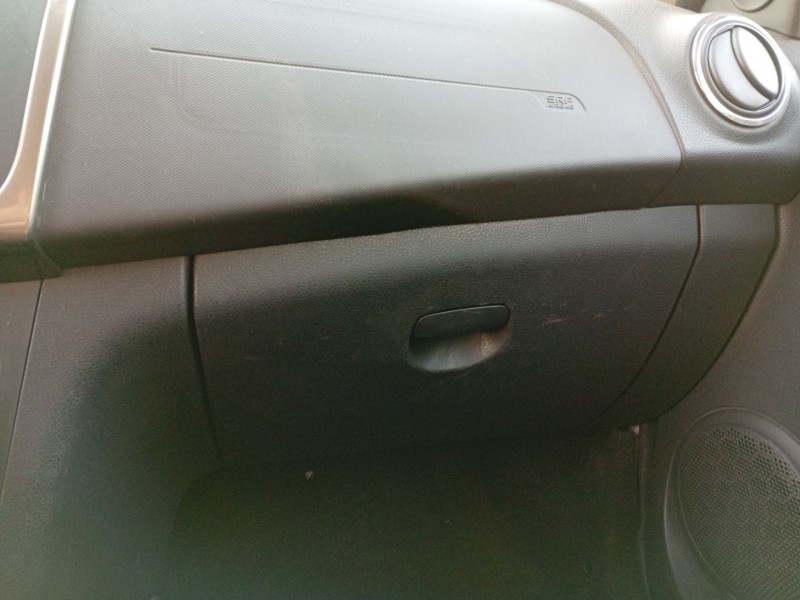 Recambio de guantera para dacia sandero ii (b8_) 1.5 dci referencia OEM IAM 685116430R  