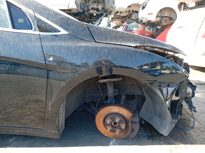 Recambio de aleta delantera derecha para hyundai i40 referencia OEM IAM 663213Z000  