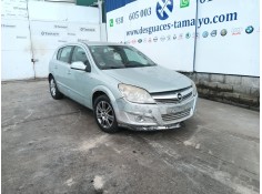 opel astra h (a04) del año 2009