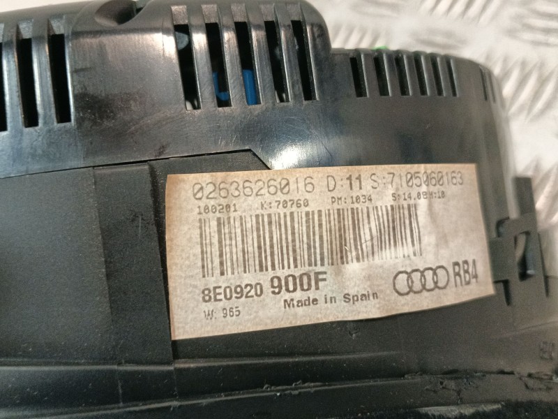 Recambio de cuadro instrumentos para audi a4 b6 (8e2) 1.8 t referencia OEM IAM 1036901830  