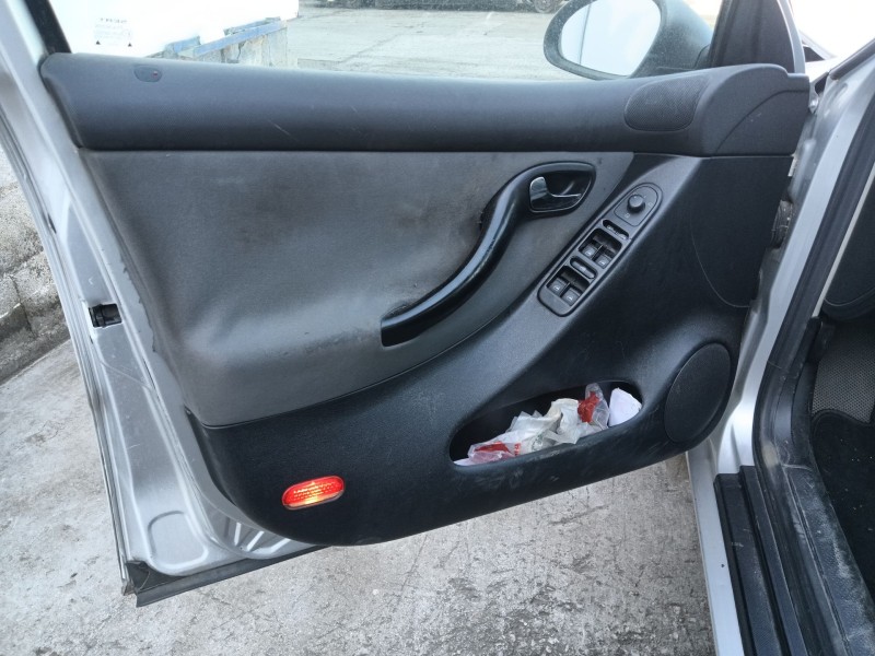 seat toledo ii (1m2) del año 2004