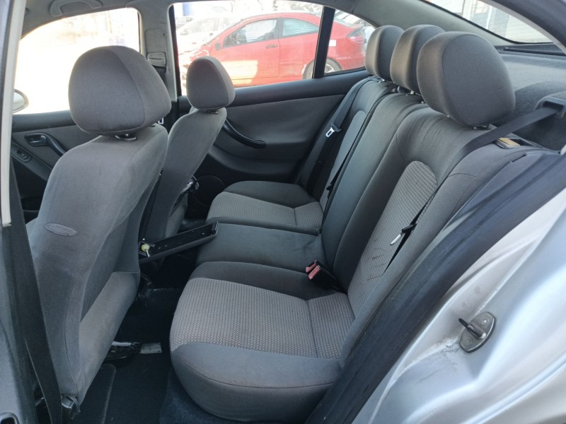 seat toledo ii (1m2) del año 2004