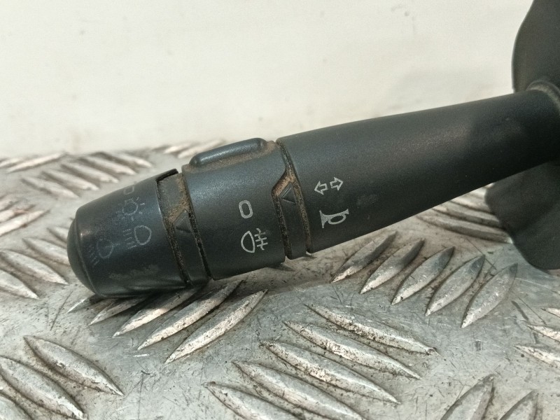 Recambio de mando luces para nissan interstar furgoneta (x70) dci 115 referencia OEM IAM 36967D  