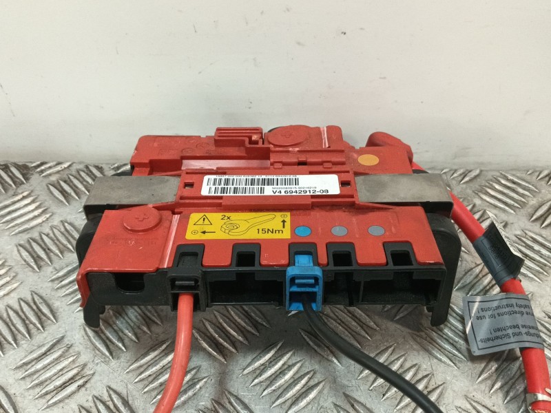 Recambio de caja reles / fusibles para bmw 1 (e81) 118 d referencia OEM IAM 694291208 6113698222702 