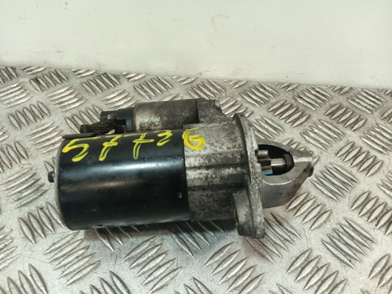 Recambio de motor arranque para kia cee´d referencia OEM IAM 361002A300  