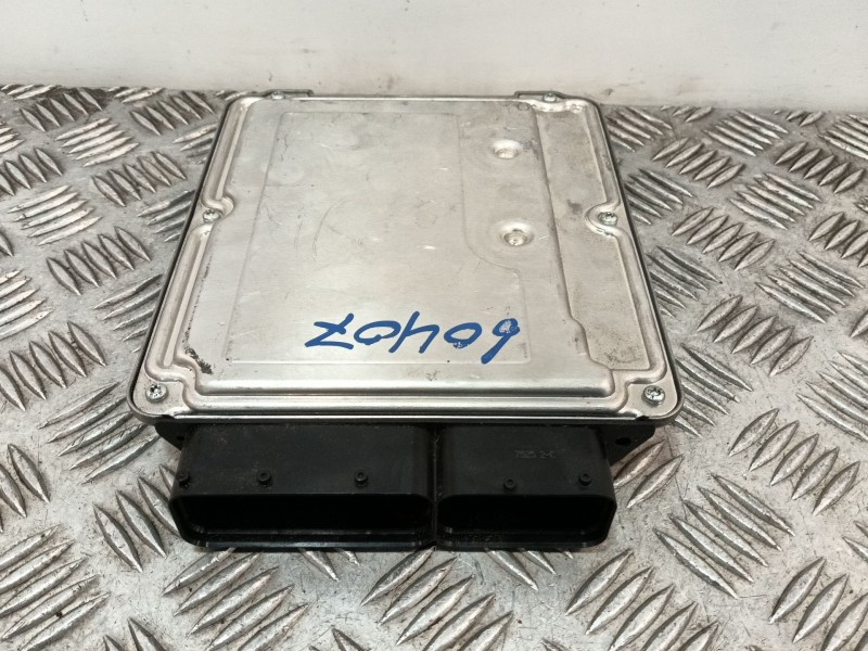 Recambio de centralita motor uce para audi q7 (4lb) 4.2 fsi quattro referencia OEM IAM 4L0910560B 0261S02202 