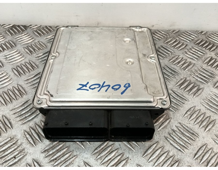Recambio de centralita motor uce para audi q7 (4lb) 4.2 fsi quattro referencia OEM IAM 4L0910560B 0261S02202 