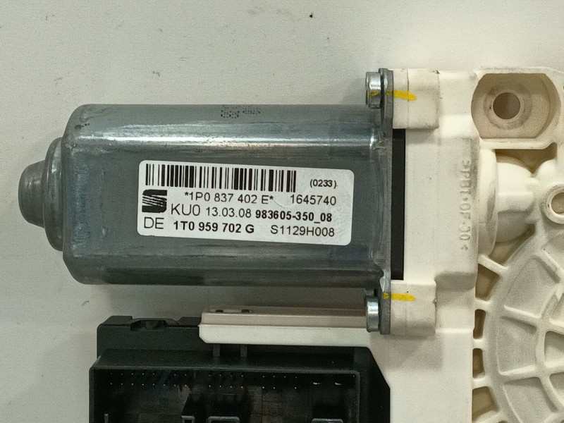Recambio de motor elevalunas delantero derecho para seat leon (1p1) 1.9 tdi referencia OEM IAM 1T0959702G 98360535008 