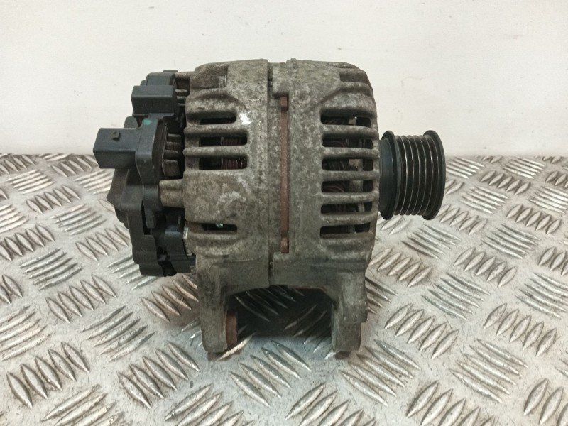 Recambio de alternador para skoda fabia ii (542) 1.4 referencia OEM IAM 037903025M 012432501307S 