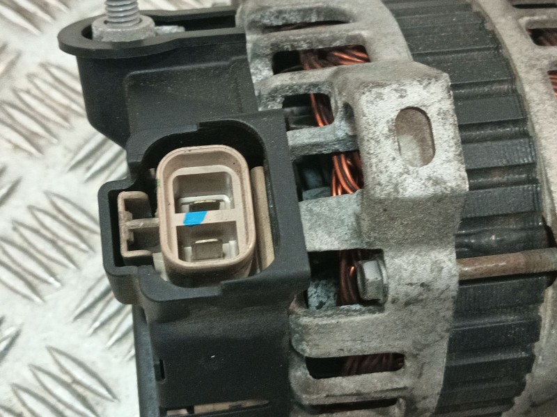 Recambio de alternador para hyundai i20 i (pb, pbt) 1.2 referencia OEM IAM 3730003100  