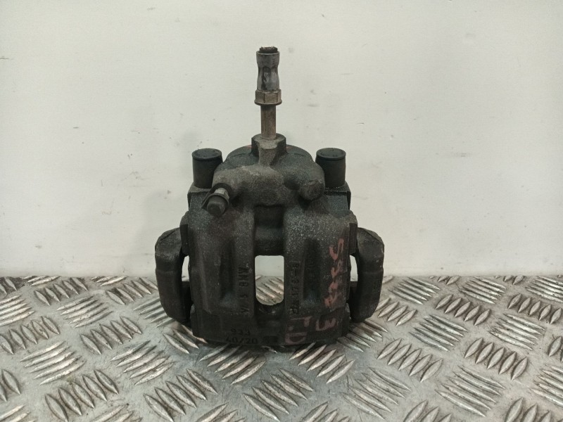 Recambio de pinza freno trasera derecha para bmw 1 (e81) 118 d referencia OEM IAM 9334020  