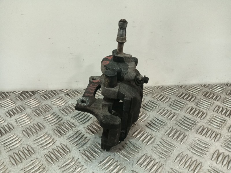 Recambio de pinza freno trasera derecha para bmw 1 (e81) 118 d referencia OEM IAM 9334020  