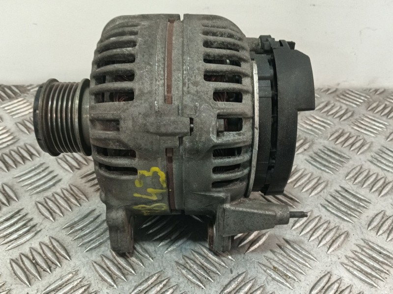 Recambio de alternador para mitsubishi lancer berlina (cy0) referencia OEM IAM 06F903023F  