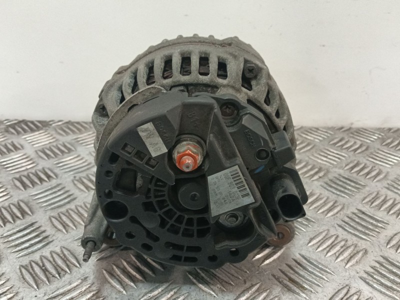 Recambio de alternador para mitsubishi lancer berlina (cy0) referencia OEM IAM 06F903023F  