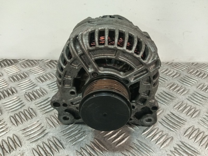 Recambio de alternador para audi a3 sportback (8pa) 2.0 tdi referencia OEM IAM 06F903023F 0124525066 