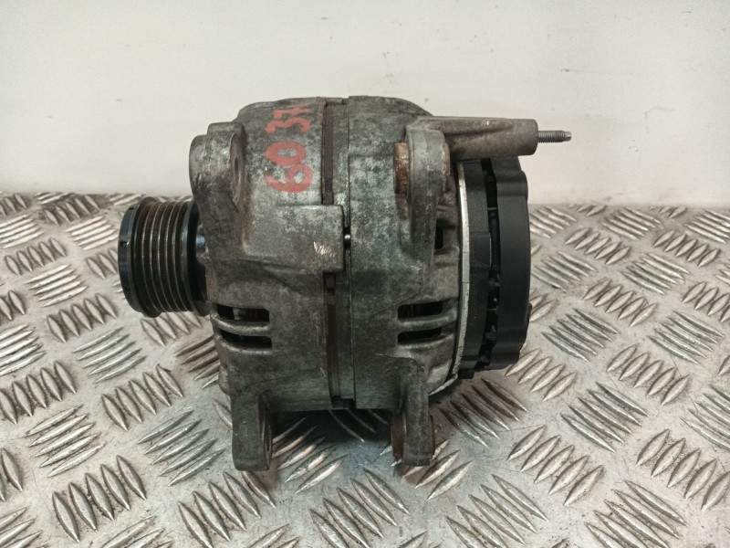 Recambio de alternador para audi a3 sportback (8pa) 2.0 tdi referencia OEM IAM 06F903023F 0124525066 