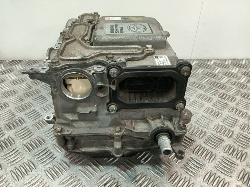 Recambio de inversor / generador hibrido para toyota yaris (_p13_) 1.5 hybrid (nhp130_) referencia OEM IAM G920052010  