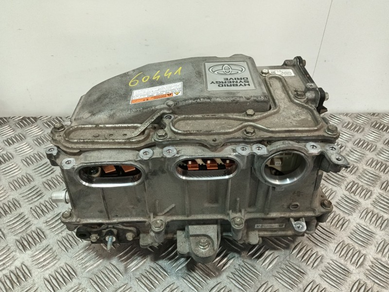 Recambio de inversor / generador hibrido para toyota yaris (_p13_) 1.5 hybrid (nhp130_) referencia OEM IAM G920052010  
