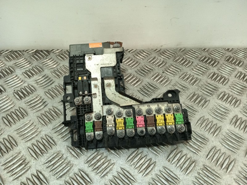 Recambio de caja fusibles para peugeot 508 sw i (8e_) 2.0 hdi referencia OEM IAM 9665877980  